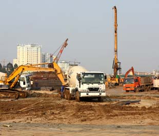 Chủ tịch Quốc hội Nguyễn Phú Trọng: Sử dụng gói kích cầu, không được chủ quan