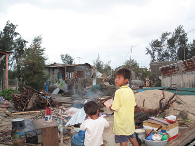 Trong rốn bão Ketsana (kỳ 2)