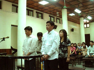 Đảng lãnh đạo đấu tranh phòng, chống tham nhũng, lãng phí