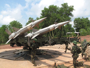 Hơn 100 lượt tập thể, cá nhân được tặng danh hiệu “Anh hùng LLVT nhân dân”, “Anh hùng lao động”