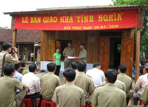 Niềm vui ngày Điểu San về nhà mới