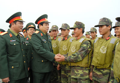 Bắc cầu nhanh, bảo đảm giao thông tốt