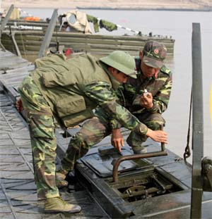 Phấn đấu các đại đội, tiểu đoàn huấn luyện giỏi