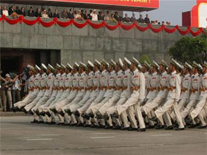 Triển khai các hoạt động kỷ niệm 65 năm ngày thành lập quân đội và 20 năm ngày hội quốc phòng toàn dân