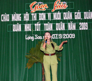 Vui khi được hát cùng bộ đội