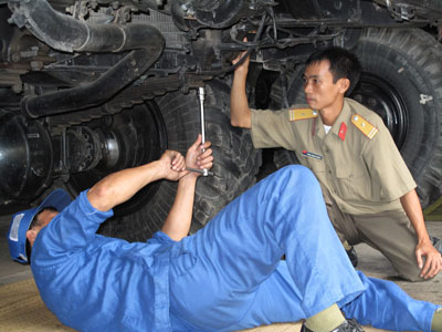 Đoàn T4: Sung sức tuổi 25