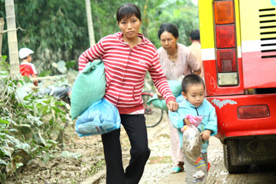 Cứu trợ lũ lụt - Chuyện đâu phải của riêng ai