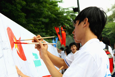 “Chào Thăng Long ngàn năm tỏa sáng”