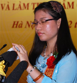 Tấm gương Bác Hồ soi sáng tâm hồn tôi!