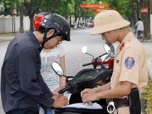 Hà Nội mở đợt cao điểm xử lý vi phạm giao thông