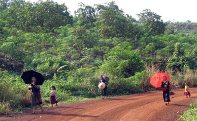 Xuân này người Mông có thêm bản mới