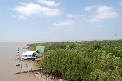 Về nơi  “mũi thuyền Tổ quốc”