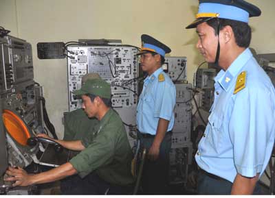 Mùa xuân chiến sĩ canh trời đảo ngọc