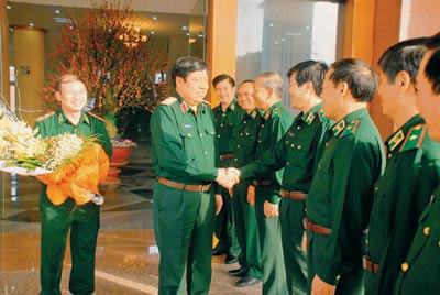 Lãnh đạo Bộ Quốc phòng thăm, chúc Tết các địa phương, đơn vị