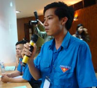 Những giám đốc trẻ sau luỹ tre làng