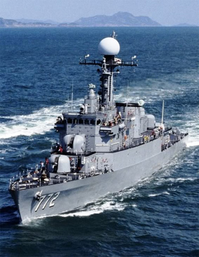 Chiến hạm tuần duyên săn ngầm lớp Pohang của Hàn Quốc