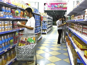 Barclays: Thâm hụt thương mại VN chưa đáng lo