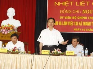 Thủ tướng Nguyễn Tấn Dũng làm việc tại Nam Định và Thái Bình