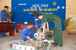 Thi thợ sửa chữa xe-máy giỏi