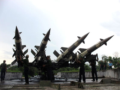 Vững tin bảo vệ vùng trời phương Nam