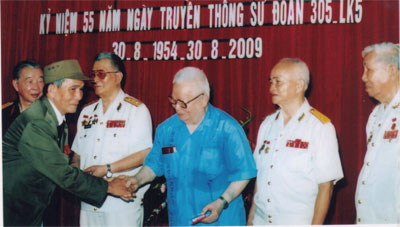Huyền thoại Đắk-pơ (bài 4)