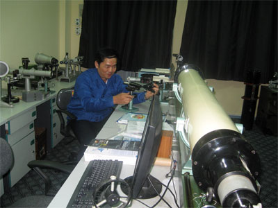 Thiết bị kiểm tra, hiệu chỉnh đồng trục hệ quang