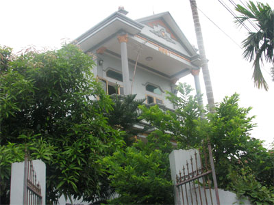 Đi tìm ấm no, càng lo... hạnh phúc gia đình!