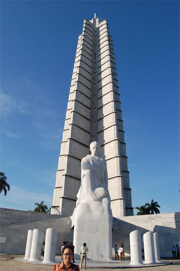 “Người anh em sinh đôi” của Việt Nam