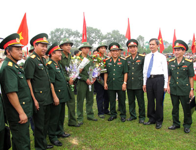 Thôi thúc trống hội mùa giao quân 