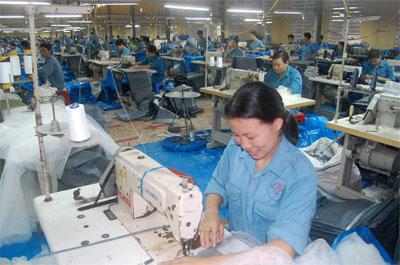 Nội dung chủ yếu của chiến lược phát triển kinh tế - xã hội 2011 - 2020 và nhiệm vụ trọng tâm của năm 2011