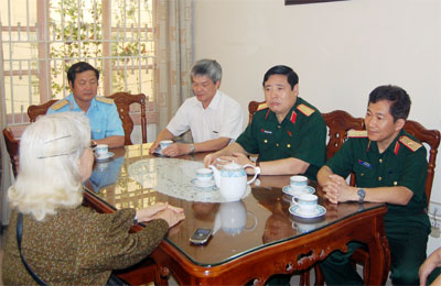 Tăng cường lãnh đạo, chỉ đạo công tác chính sách đối với quân đội và hậu phương quân đội giai đoạn 2011 – 2015