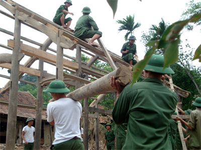 Đầu Xuân nghĩ về nhưng ngôi nhà đồng đội