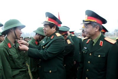 Tô thắm truyền thống, nhân lên sức mạnh