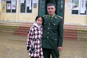 Lên non theo chồng