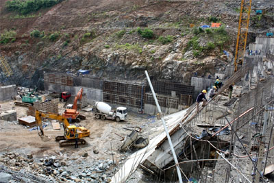 Chậm tiến độ do thiếu đồng bộ