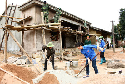 Tháng Ba, mẹ về nhà mới!