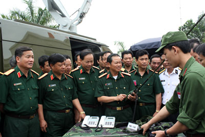 Hơn 300 sĩ quan cao cấp tham gia tập huấn Điều lệnh toàn quân đợt 2 năm 2011