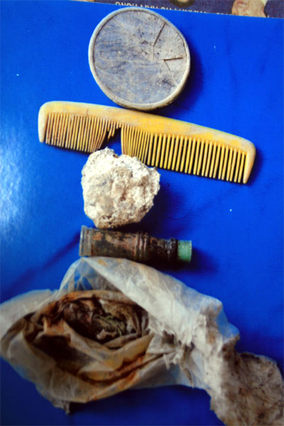 Chiếc nhẫn khắc chữ “Kim Thu”