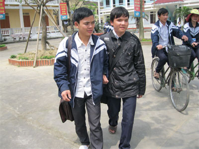 10 năm dẫn bạn đến trường