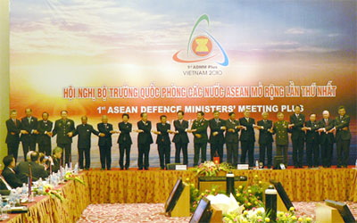 “Cần có trái tim nóng và cái đầu lạnh”