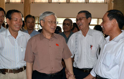 Tổng bí thư Nguyễn Phú Trọng tiếp xúc cử tri tại quận Tây Hồ, Hà Nội