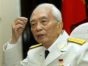 Chúc thọ Đại tướng Võ Nguyên Giáp