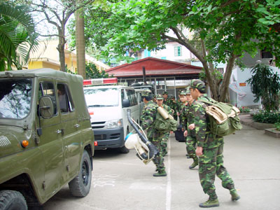 Tổ chức 230 tổ công tác giúp các đơn vị bảo đảm sức khỏe bộ đội