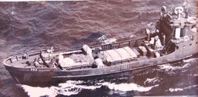 Mắc cạn giữa Biển Đông