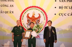 Những tấm lòng hướng về biên giới, hải đảo