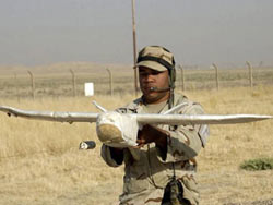 Mỹ: Mini UAV Desert Hawk III tiến hành bay thử nghiệm thành công