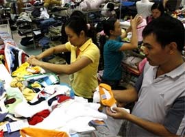 Chỉ số giá tiêu dùng tháng 8 tiếp tục tăng chậm