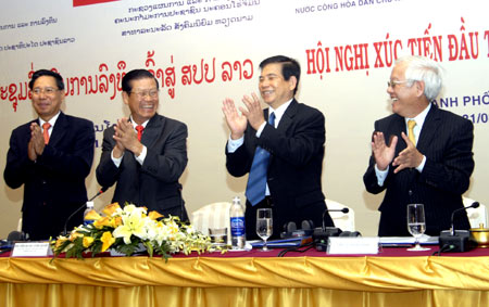 Đầu tư vào Lào cần bảo đảm hiệu quả kinh tế-chính trị-xã hội