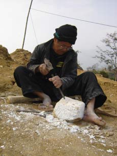 Dũng sĩ diệt đói nghèo