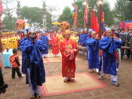 Hội đình làng Lâu Thượng